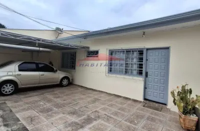 Casa terrea à venda em curitiba-pr, no bairro uberaba: 3 quartos, 1 sala, 1 banheiro, 2 vagas de garagem!