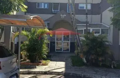 Venda de apartamento de 3 quartos no uberaba, curitiba-pr  2 salas, 1 banheiro, 1 vaga de garagem  61m² de área