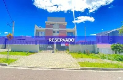 Sobrado à venda em Curitiba-PR, Xaxim: 3 quartos, sendo 1 suíte, 1 sala, 2 banheiros, 1 vaga de garagem, 126,36m²!