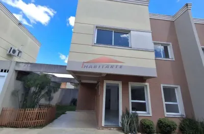 Aluguel de Sobrado Impecável com 3 Quartos e Garagem no Boqueirão, Curitiba-PR - 98,00m² de Pura Excelência!