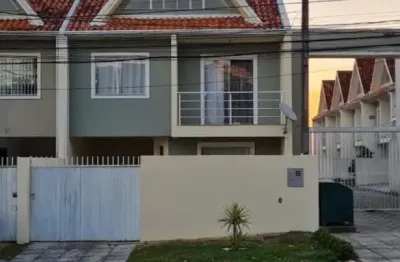 Excelente sobrado tríplex  localizado no bairro alto - curitiba -pr.