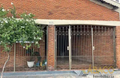 Casa com 3 quartos à venda na Vila Marcelino, São Carlos 