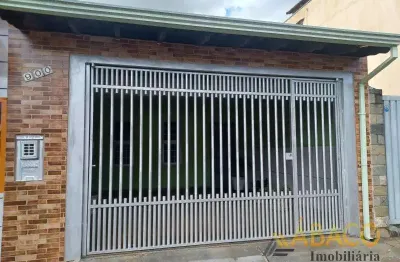 Casa com 2 quartos para alugar no Jardim Tangará, São Carlos 