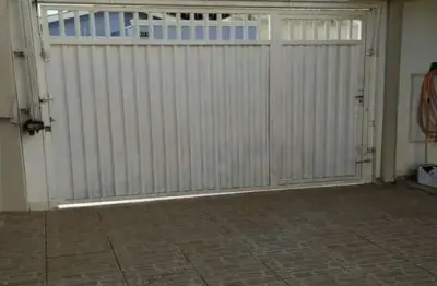 Casa com 3 quartos para alugar no Centro, São Carlos 