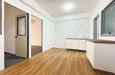 Apartamento com 2 quartos à venda no Centro, Porto Alegre 