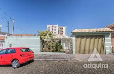 Casa na vila estrela, contendo 4 quartos, sendo 1 suíte