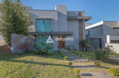 Casa para Locação 4 Quartos, 1 Suite, 2 Vagas, 280M², Jardim Carvalho, Ponta Grossa - PR
