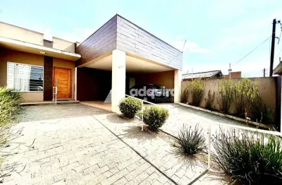 Casa com 3 quartos à venda na Rua Thomaz Gonzaga, Nova Rússia, Ponta Grossa