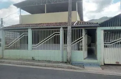 Casa com 4 quartos à venda no Centro, Santana do Paraíso 