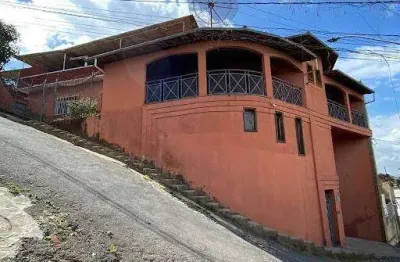 Casa com 3 quartos à venda no Centro, Coronel Fabriciano 
