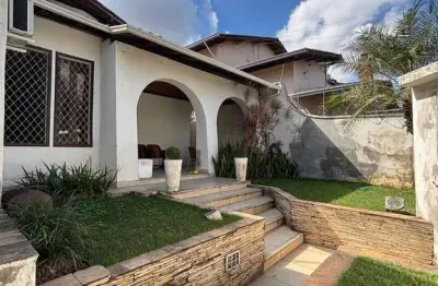 Casa com 4 quartos à venda no Santa Helena, Coronel Fabriciano 