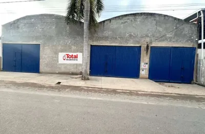 Imóvel comercial de 1.000m² com estrutura reforçada e estacionamento