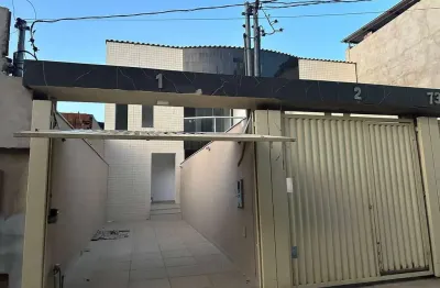 Casa geminada para locação no bairro cidade nova santana do paraíso