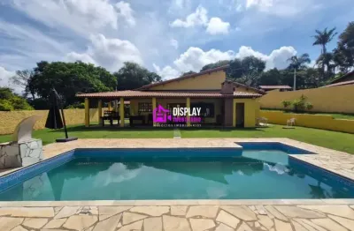 Casa em condomínio fechado com 3 quartos à venda na rua gaivota, 13, sorocamirim, ibiúna por r$ 980.000