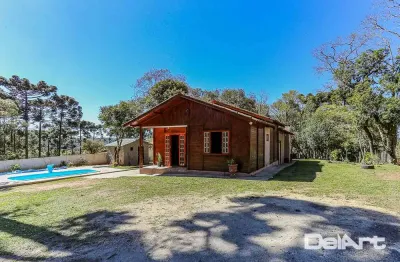 Chácara com piscina e residência com 160m2 - no tijuco preto - com 3.731m² de terreno - localizada antes do pedágio a apenas 4 km do portal de rio neg