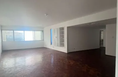 Apartamento à venda com 03 quartos, 168 m²,  a poucos metros da praia de boa viagem.