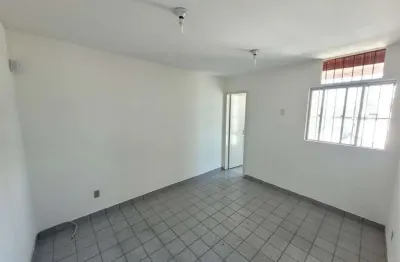 Excelente sala comercial com 14,10 m² no bairro de piedade, jaboatão dos guararapes/pe, próximo ao shopping guararapes.