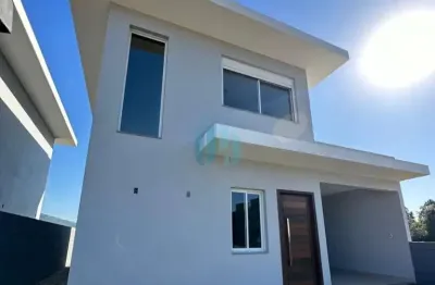 Linda casa nova, localizada no loteamento campo duna, em garopaba!