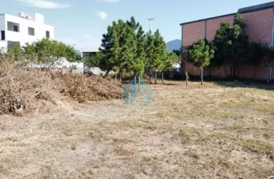 Ótimo terreno localizado no bairro areias de palhocinha, próximo à sc - 434, em garopaba!