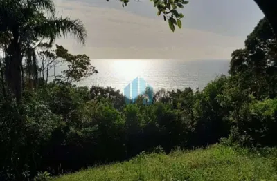 Lindo terreno no morro da ferrugem com vista p/ mar, em garopaba!