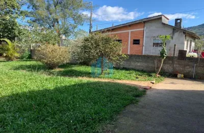 Terreno a poucos minutos do centro de garopaba, bairro areias de palhocinha