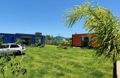 Duas casas containers a 200 m da lagoa da ibiraquera, próximas das praias do rosa, ouvidor e luz!