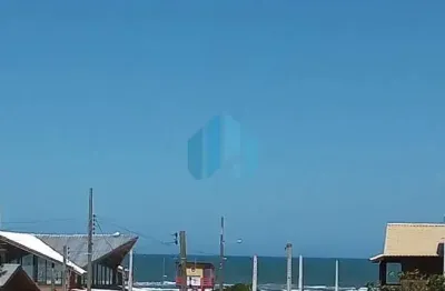 Pousada localizada a 50 m da praia da vila, em imbituba!