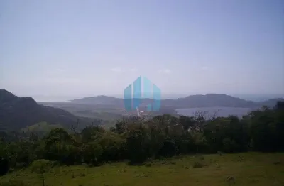 Amplo terreno de 17,2 hectares, localizado no bairro ressacada, em garopaba!