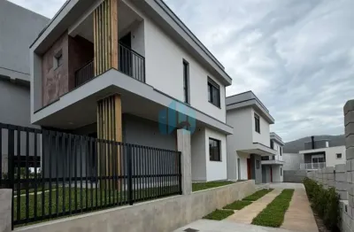 Bela casa no residencial brisa do mar, ao lado do centro da cidade, ambrósio | garopaba - sc