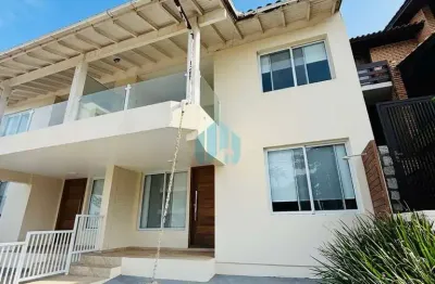 Linda casa a 50 m do mar, com belíssima vista, loteamento morrinhos, ferraz | garopaba - sc