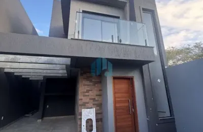 Lindas casas novas, próximas de todo comércio, centro | garopaba - sc