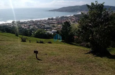 Dois amplos terrenos localizados no condomínio bela vista, bairro ferraz, em garopaba!
