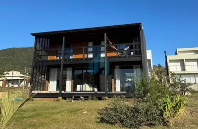 Bela casa a 100 m do mar, com vista, loteamento mares de garopaba residence, praia da gamboa | garopaba - sc