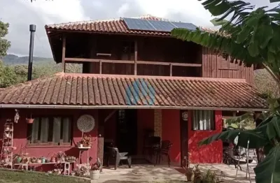 Belo imóvel residencial e comercial, com cinco residências, a 1,5 km da praia do siriú, areias de macacu | garopaba - sc