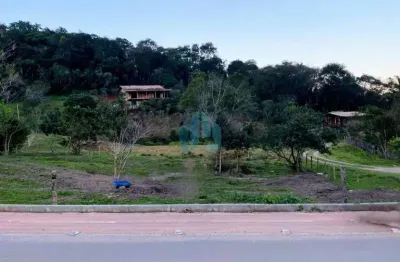 Amplo terreno a poucos minutos do centro, serraria | garopaba - sc