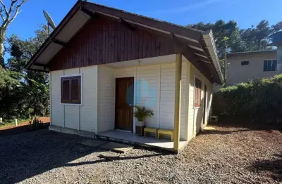 Casa a 2 km da praia da gamboa, amplo terreno, ribeirão | paulo lopes - sc
