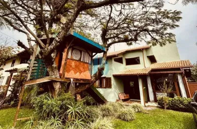 Bela casa na beira da lagoa, com vista p/ pôr-do-sol deslumbrante, ferrugem | garopaba - sc