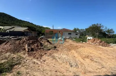 Terreno próximo ao centro da cidade, a 3 km da praia central, ambrósio | garopaba - sc