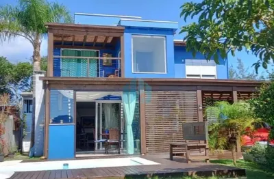 Bela casa localizada no loteamento village, ambrósio | garopaba - sc