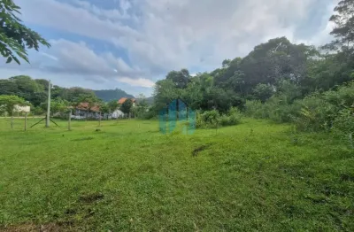 Amplo Terreno a Poucos Minutos do Centro da Cidade, Encantada | Garopaba - SC