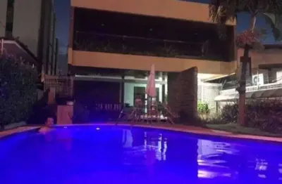 Casa com 3 quartos para alugar no Manaíra, João Pessoa 
