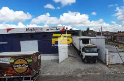 Casa comercial para alugar na Rua Tenente José Heleno, 87, Sesi, Bayeux