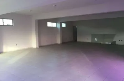 Loja vitrine 171,63m2 no centro para locação por 15.000,00
