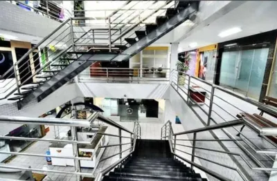 Alugo sala comercial em manaira por 2 mil reais/mês