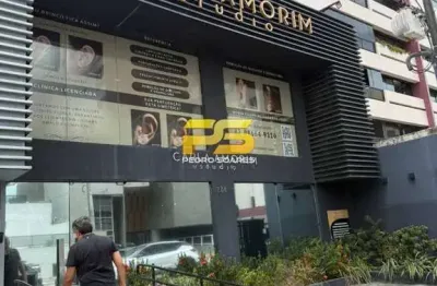 Casa comercial com 9 salas para alugar na Rua Edson Ramalho, s/n, Manaíra, João Pessoa