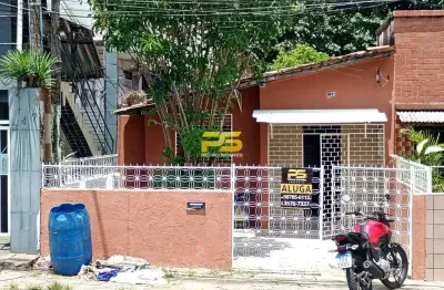 Casa com 2 quartos para alugar no Tambiá, João Pessoa 