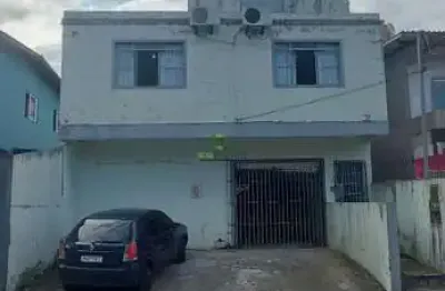 Prédio com 2 salas à venda no Barreiros, São José 