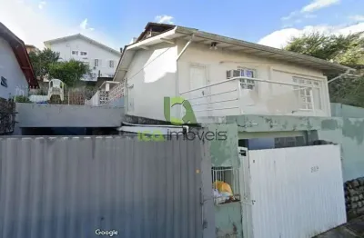 Casa com 2 quartos à venda na Agronômica, Florianópolis 