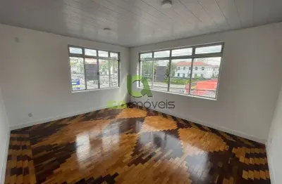 Apartamento com 3 quartos para alugar no Estreito, Florianópolis 