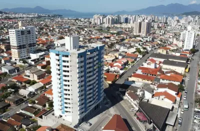 Apartamento à venda em são josé-sc, barreiros! 2 quartos, 1 suíte, 1 sala, 2 banheiros, 1 vaga. espaço de 86m²! venha conferir!